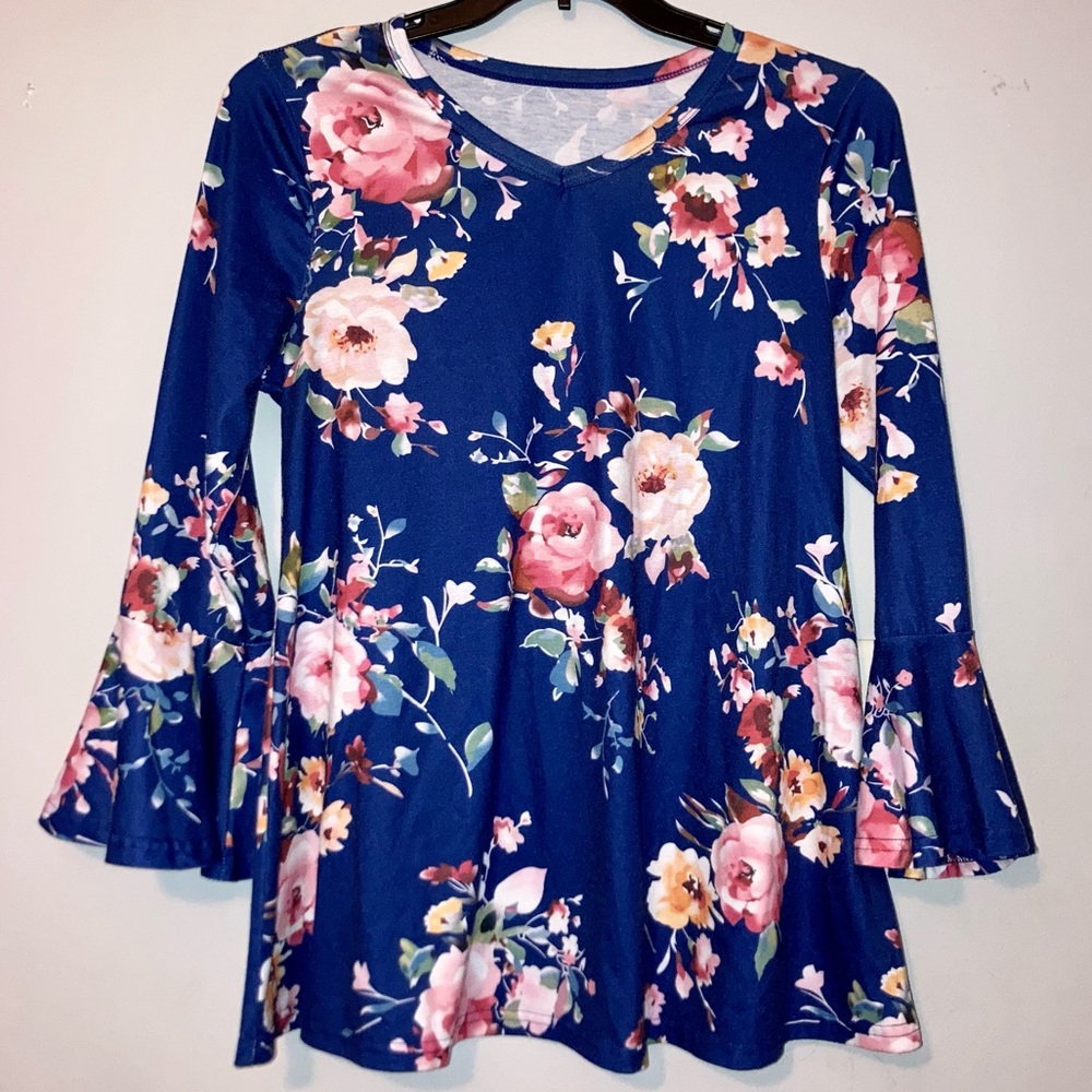 Chris & Carol FLOWERED TUNIC TOP sz medium